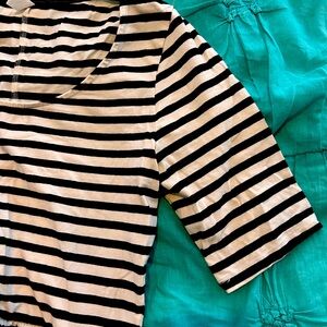 Black and white striped three-quarter sleeve Old Navy dress